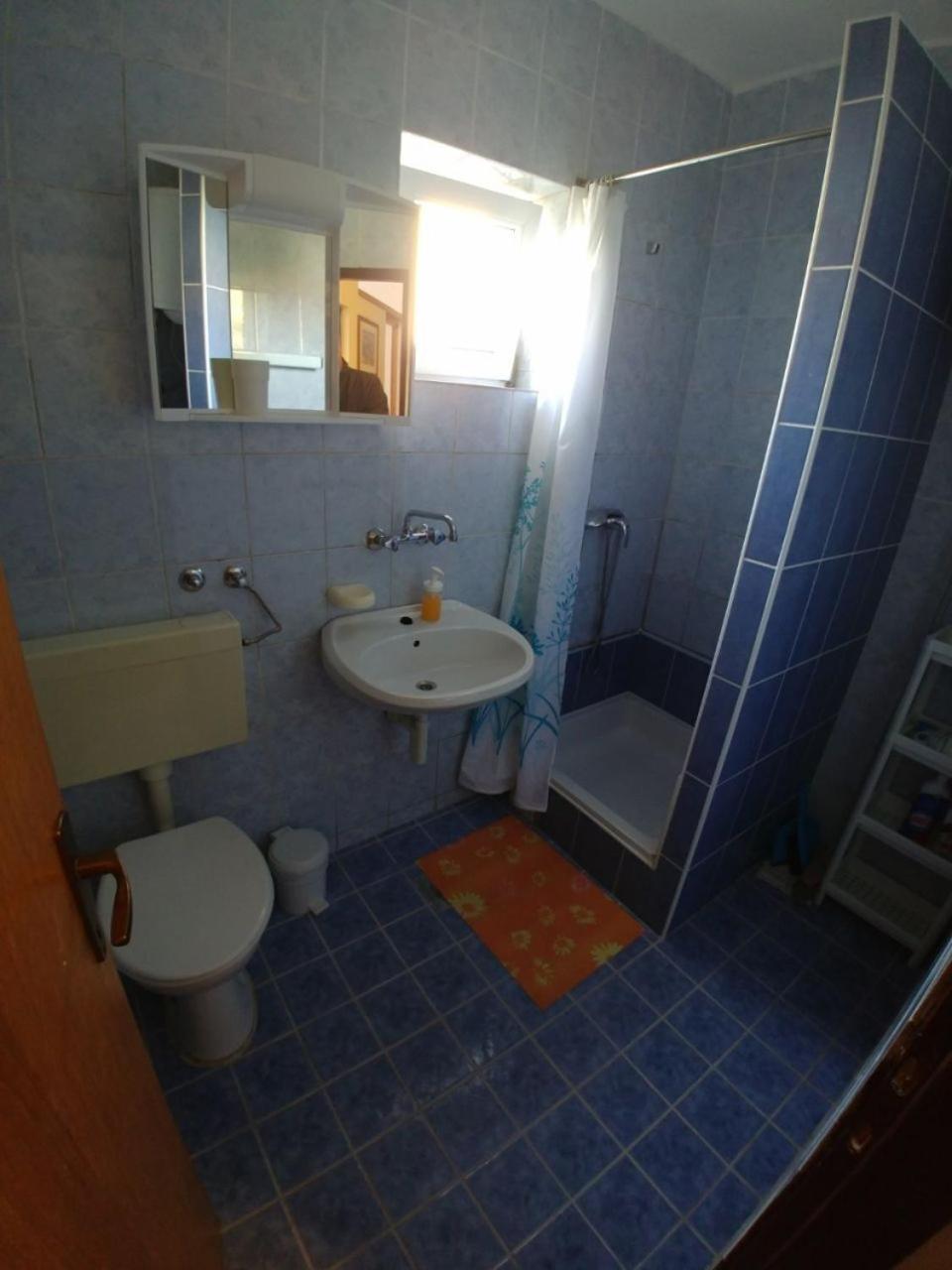סאלי Apartment Svetka מראה חיצוני תמונה