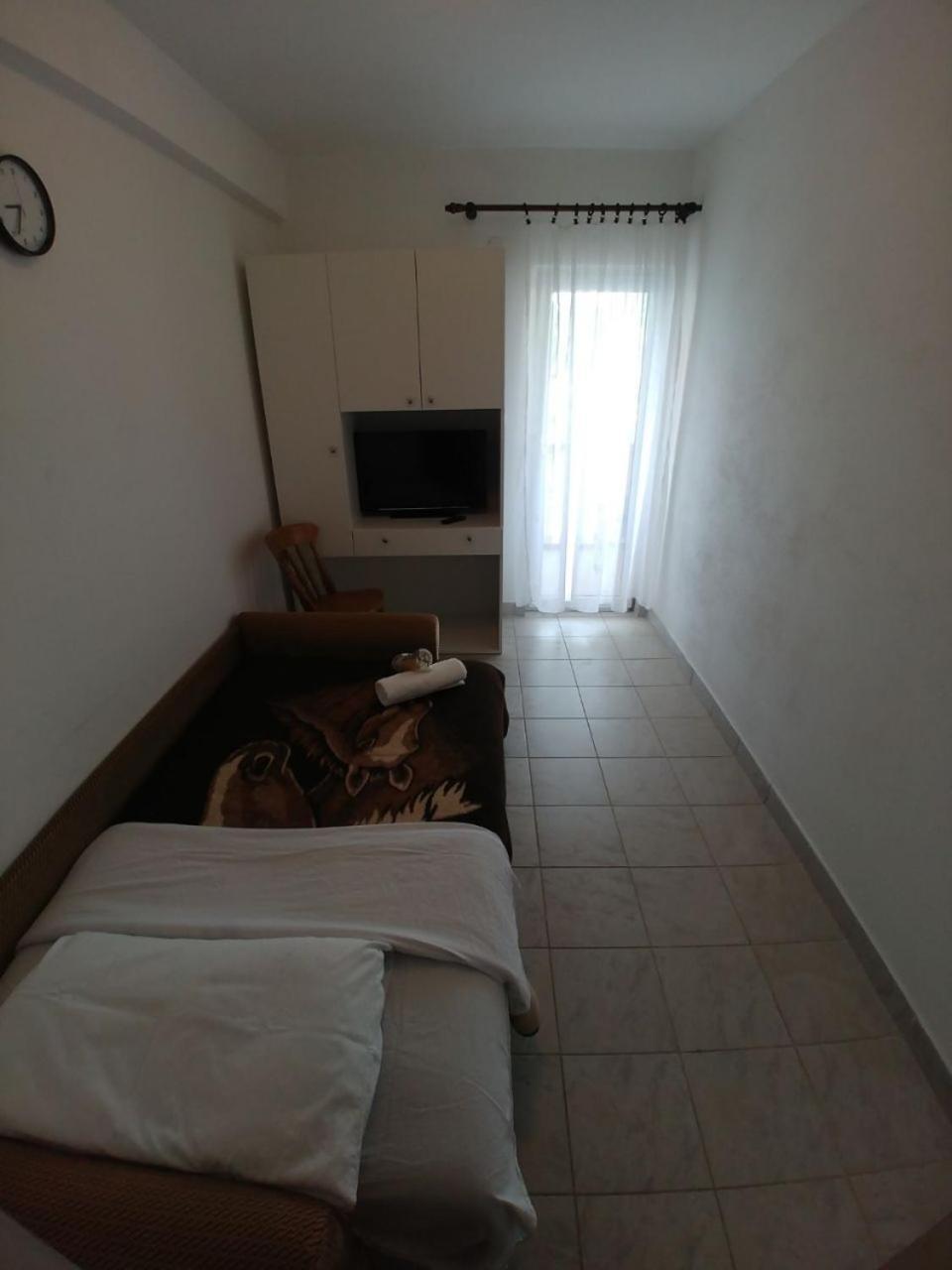 סאלי Apartment Svetka מראה חיצוני תמונה